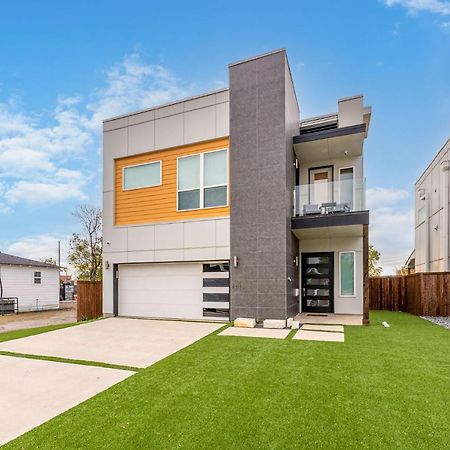 Luxury Home With Rooftop Views Dallas Buitenkant foto