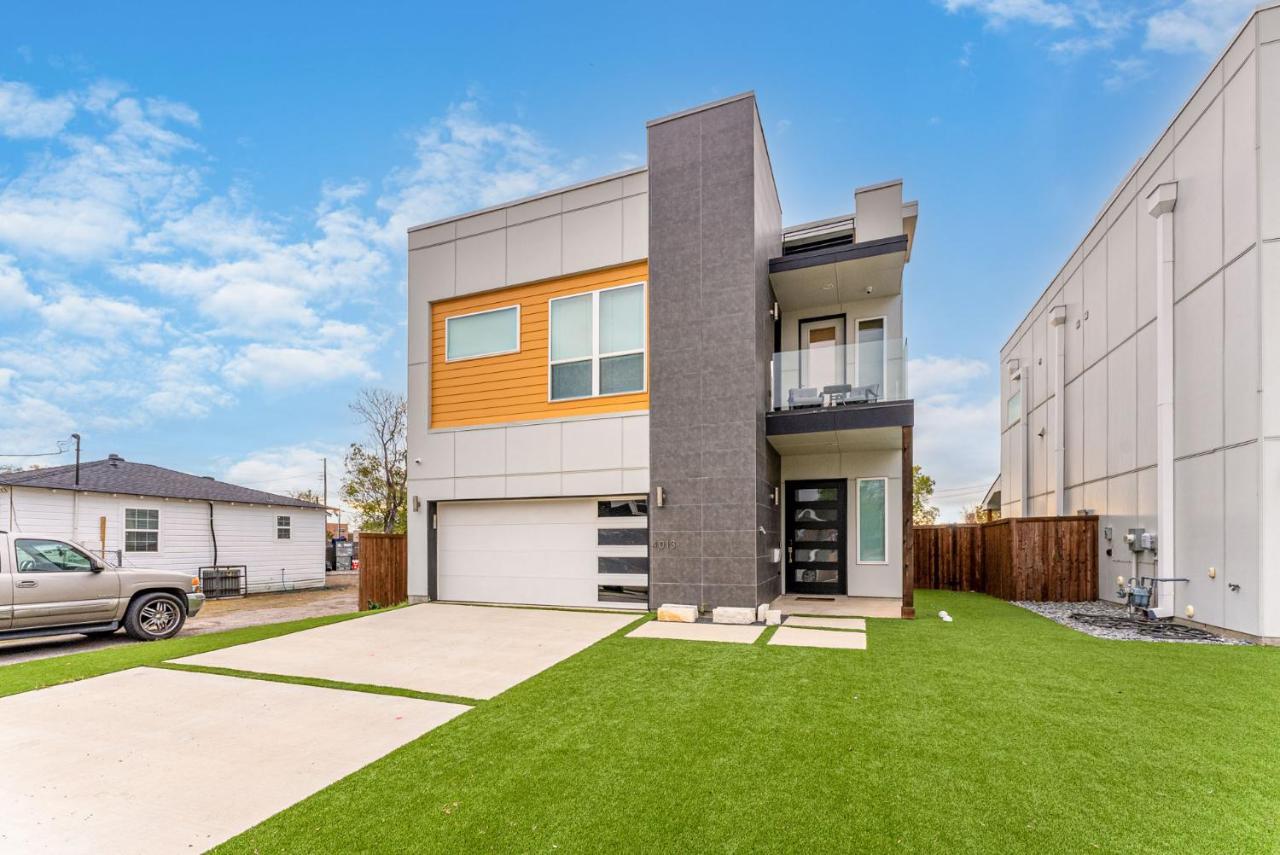 Luxury Home With Rooftop Views Dallas Buitenkant foto